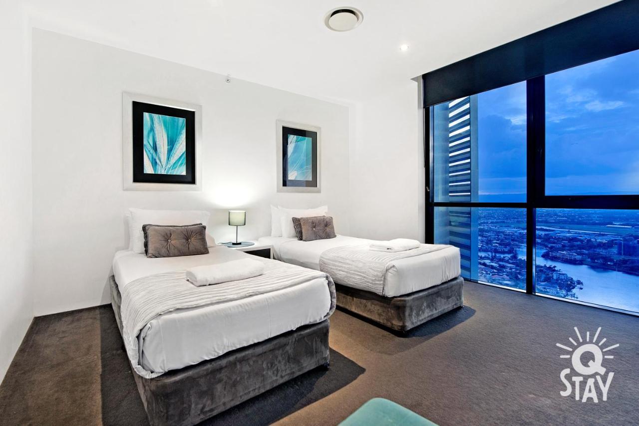 Circle On Cavill Surfers Paradise Mid Week Madness Deal - Q Stay โกลด์โคสต์ ภายนอก รูปภาพ