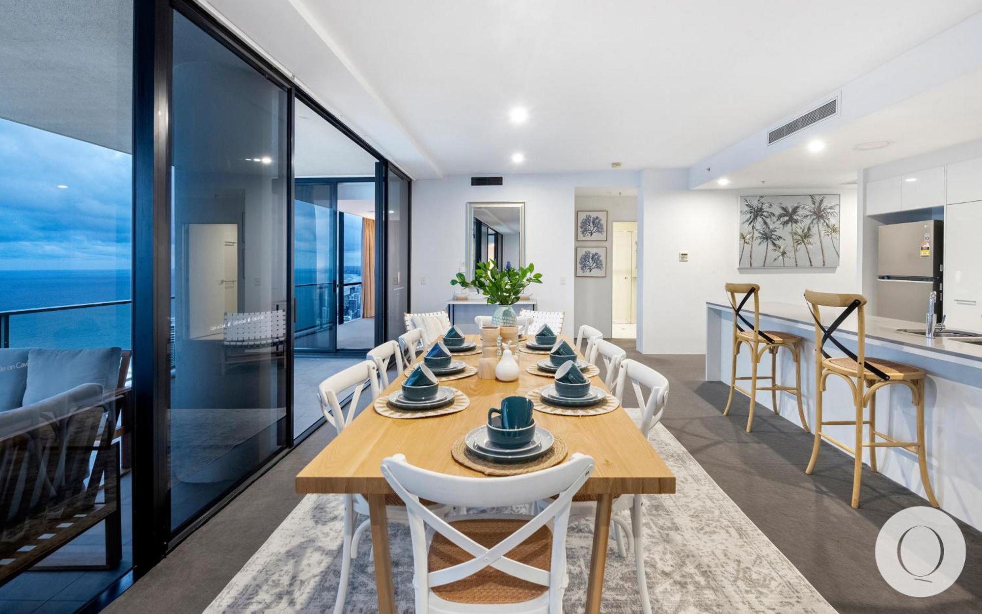 Circle On Cavill Surfers Paradise Mid Week Madness Deal - Q Stay โกลด์โคสต์ ภายนอก รูปภาพ