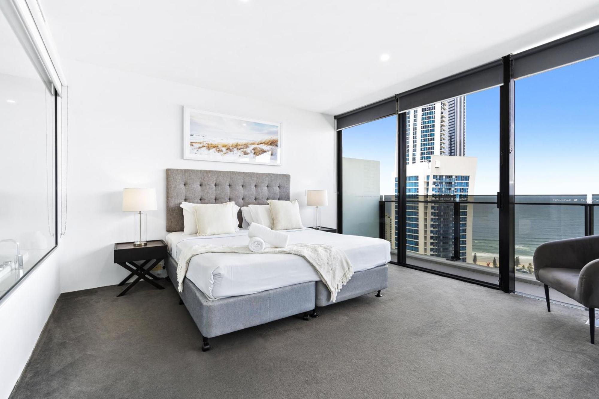Circle On Cavill Surfers Paradise Mid Week Madness Deal - Q Stay โกลด์โคสต์ ภายนอก รูปภาพ